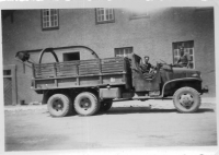 BS688