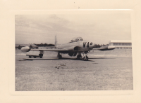 CI869
