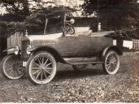 CW085