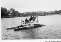 CW579
