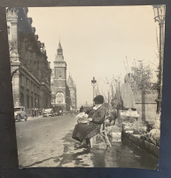 LIV11890