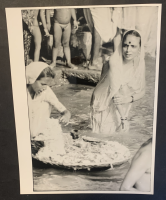 LIV11944
