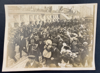 LIV16220