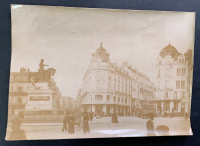 LIV18633