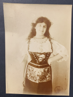 LIV18830